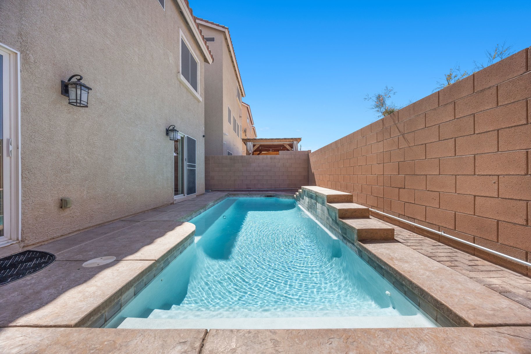  Poolside Living in the Heart of Southwest Las Vegas - 物件實景