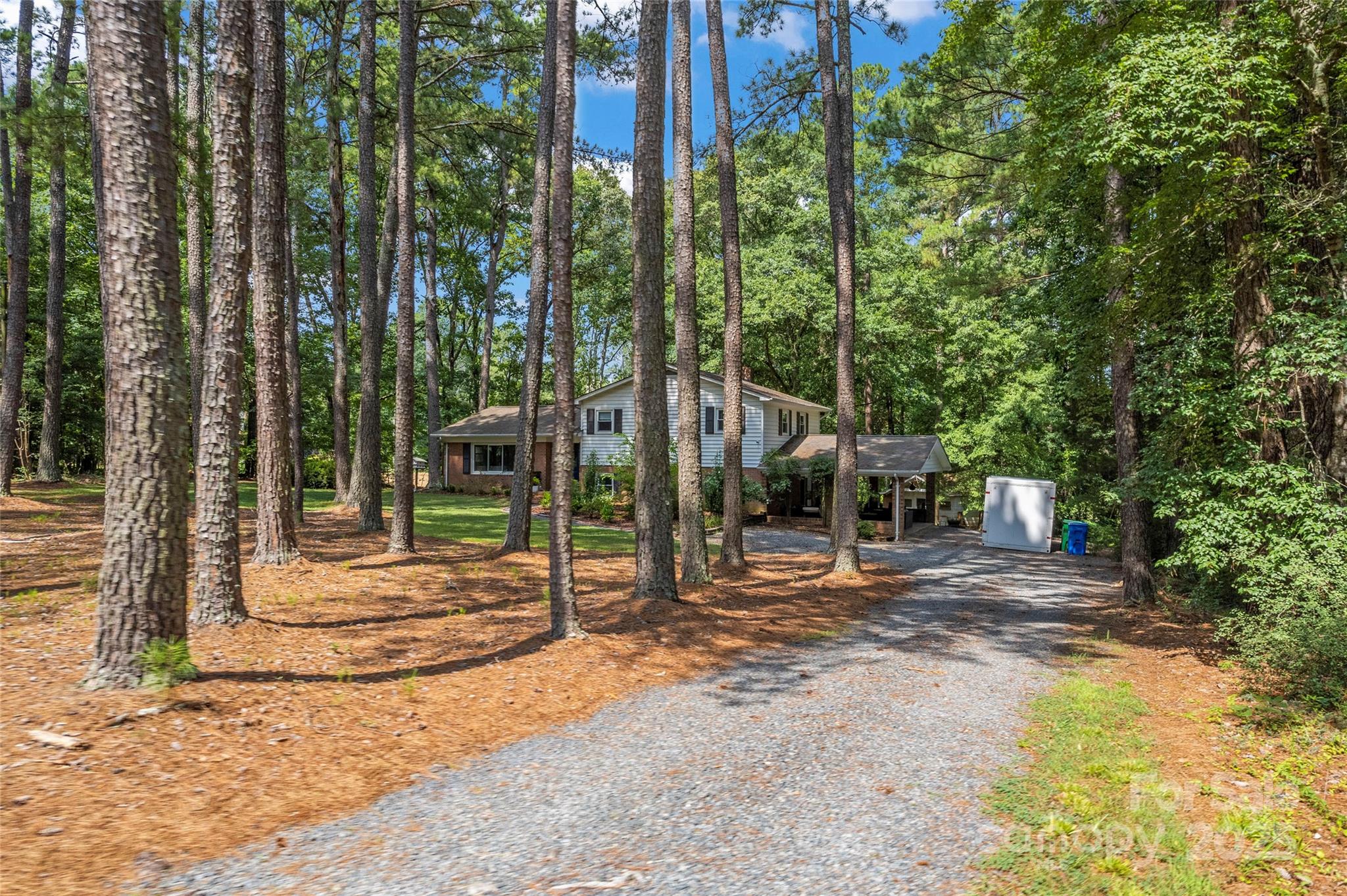Midland, North Carolina, 28107, United States, 3 Bedrooms Bedrooms, ,2 BathroomsBathrooms,Residential,For Sale,1898113