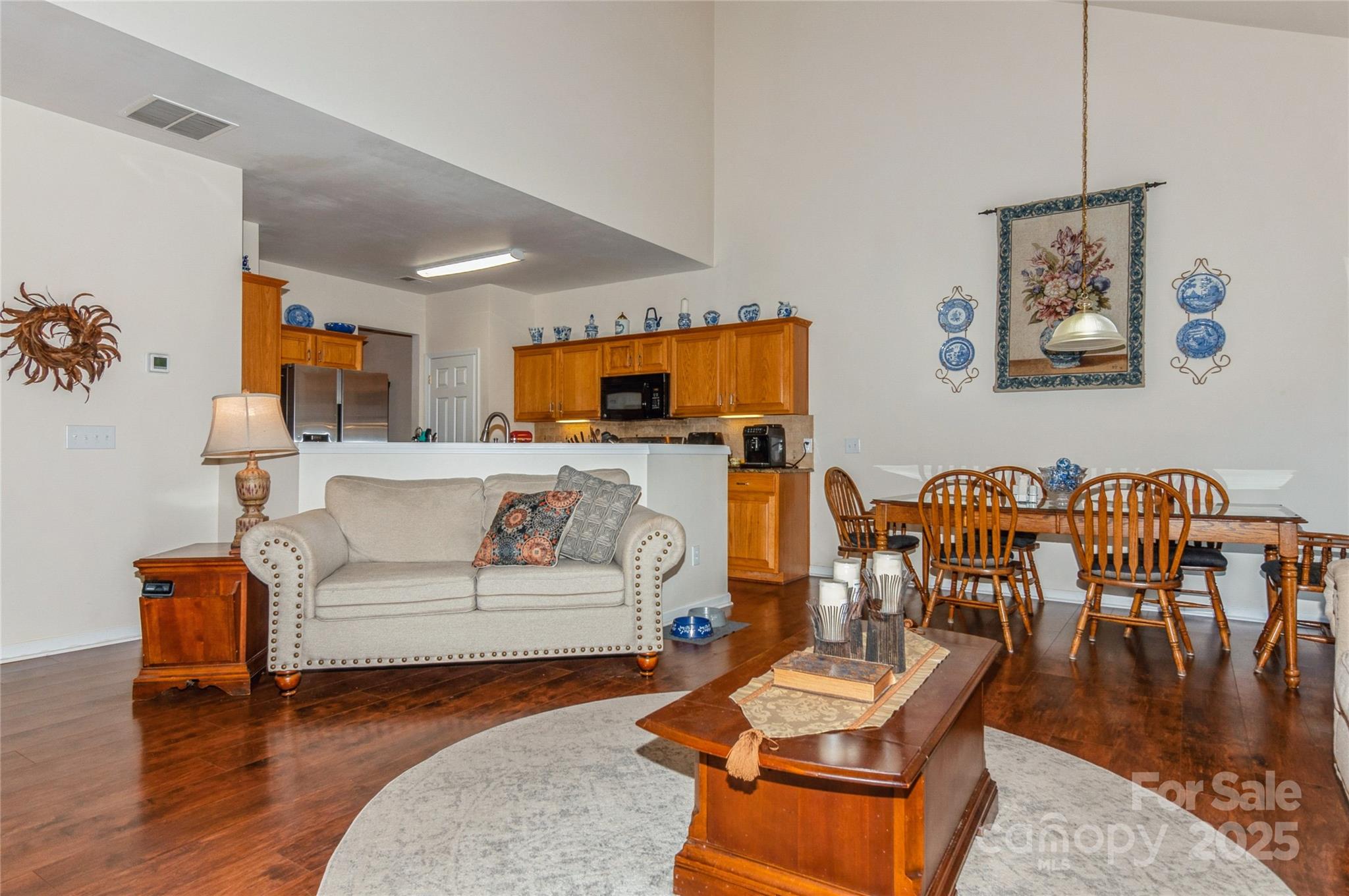 Cornelius, North Carolina, 28031, United States, 4 Bedrooms Bedrooms, ,3 BathroomsBathrooms,Residential,For Sale,1896609