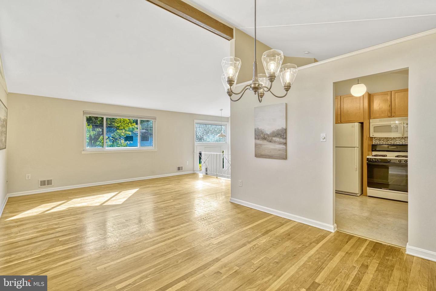5508 Callander Drive, Springfield, Virginia, 22151, United States, 4 Bedrooms Bedrooms, ,3 BathroomsBathrooms,Residential,For Sale,5508 Callander Drive,1583814