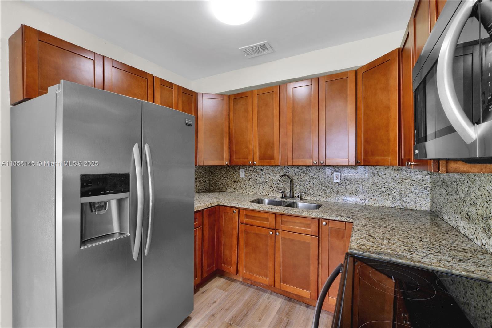 Miami, Florida, 33125, United States, 3 Bedrooms Bedrooms, ,1 BathroomBathrooms,Residential,For Sale,1918175