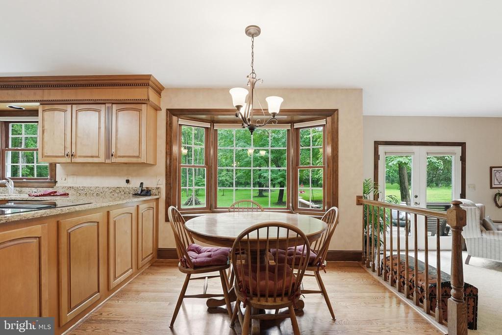 Warrenton, Virginia, 20187, United States, 4 Bedrooms Bedrooms, ,3 BathroomsBathrooms,Residential,For Sale,2048505