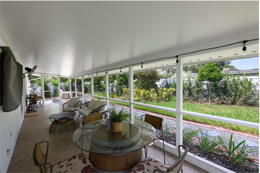 Maitland, Florida, 32751, United States, 3 Bedrooms Bedrooms, ,2 BathroomsBathrooms,Residential,For Sale,1890737