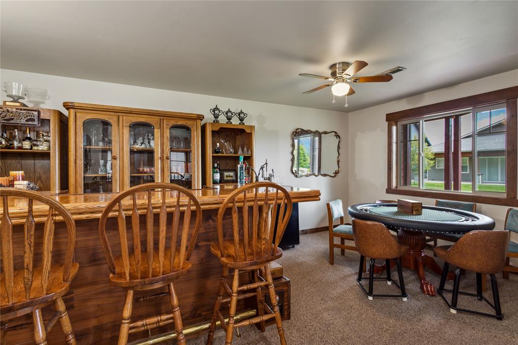 Polson, Montana, 59860, United States, 3 Bedrooms Bedrooms, ,2 BathroomsBathrooms,Residential,For Sale,1983270