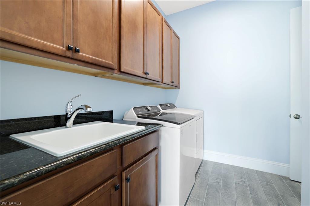 Naples, Florida, 34113, United States, 2 Bedrooms Bedrooms, ,2 BathroomsBathrooms,Residential,For Sale,1994821