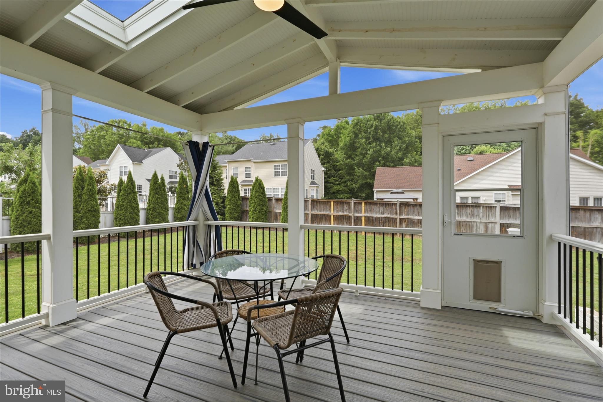 Woodbridge, Virginia, 22193, United States, 4 Bedrooms Bedrooms, ,4 BathroomsBathrooms,Residential,For Sale,2048672