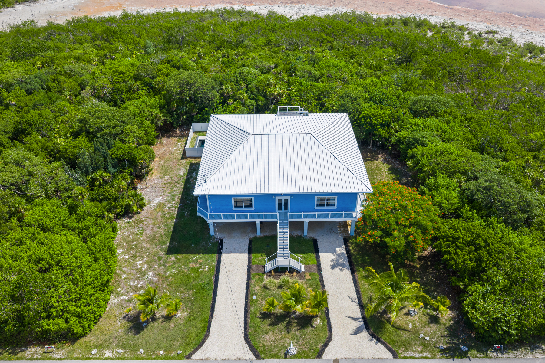  235 Tropical Avenue - 物件實景