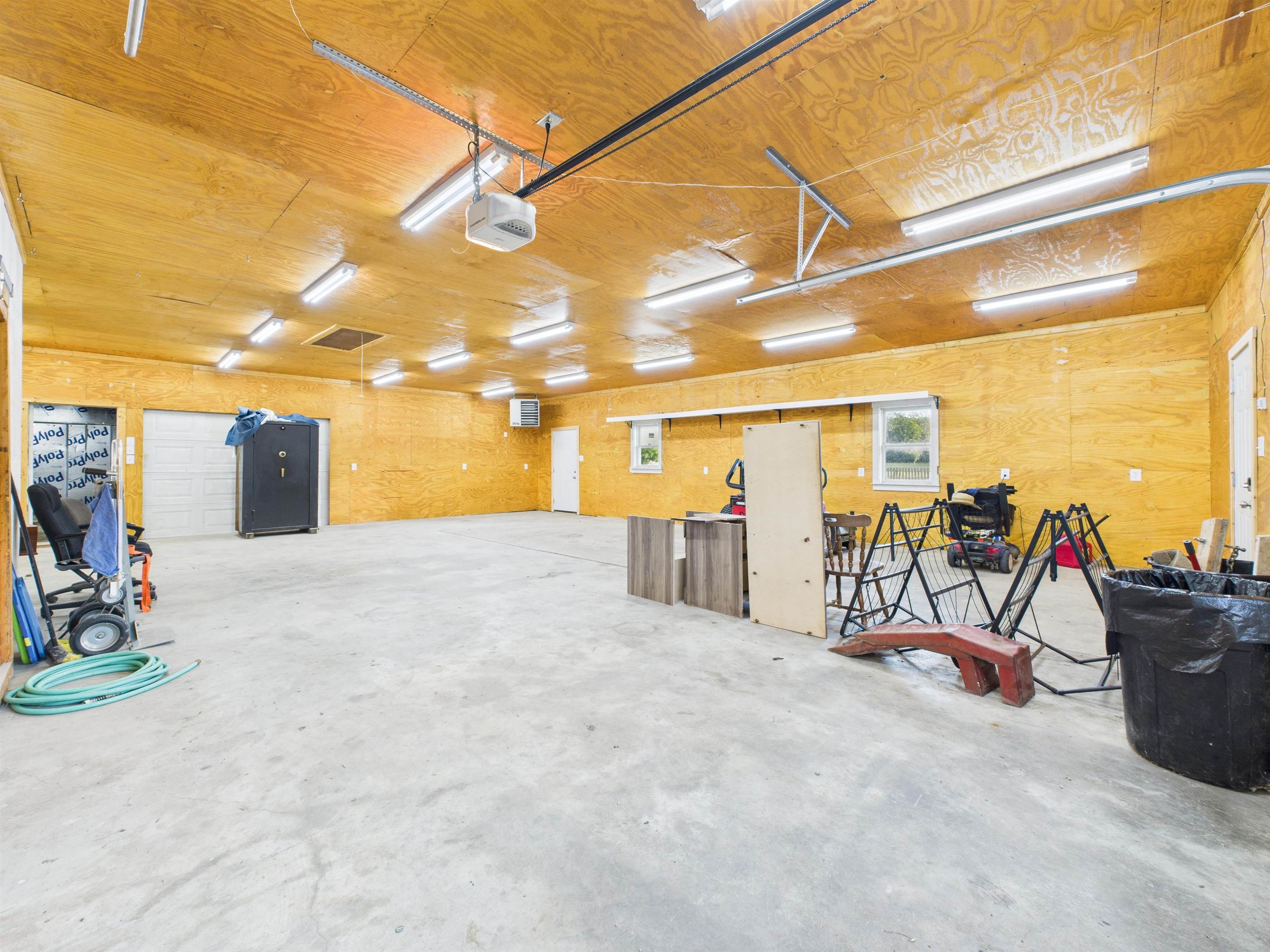 Markle, Indiana, 46770, United States, 3 Bedrooms Bedrooms, ,3 BathroomsBathrooms,Residential,For Sale,1926546