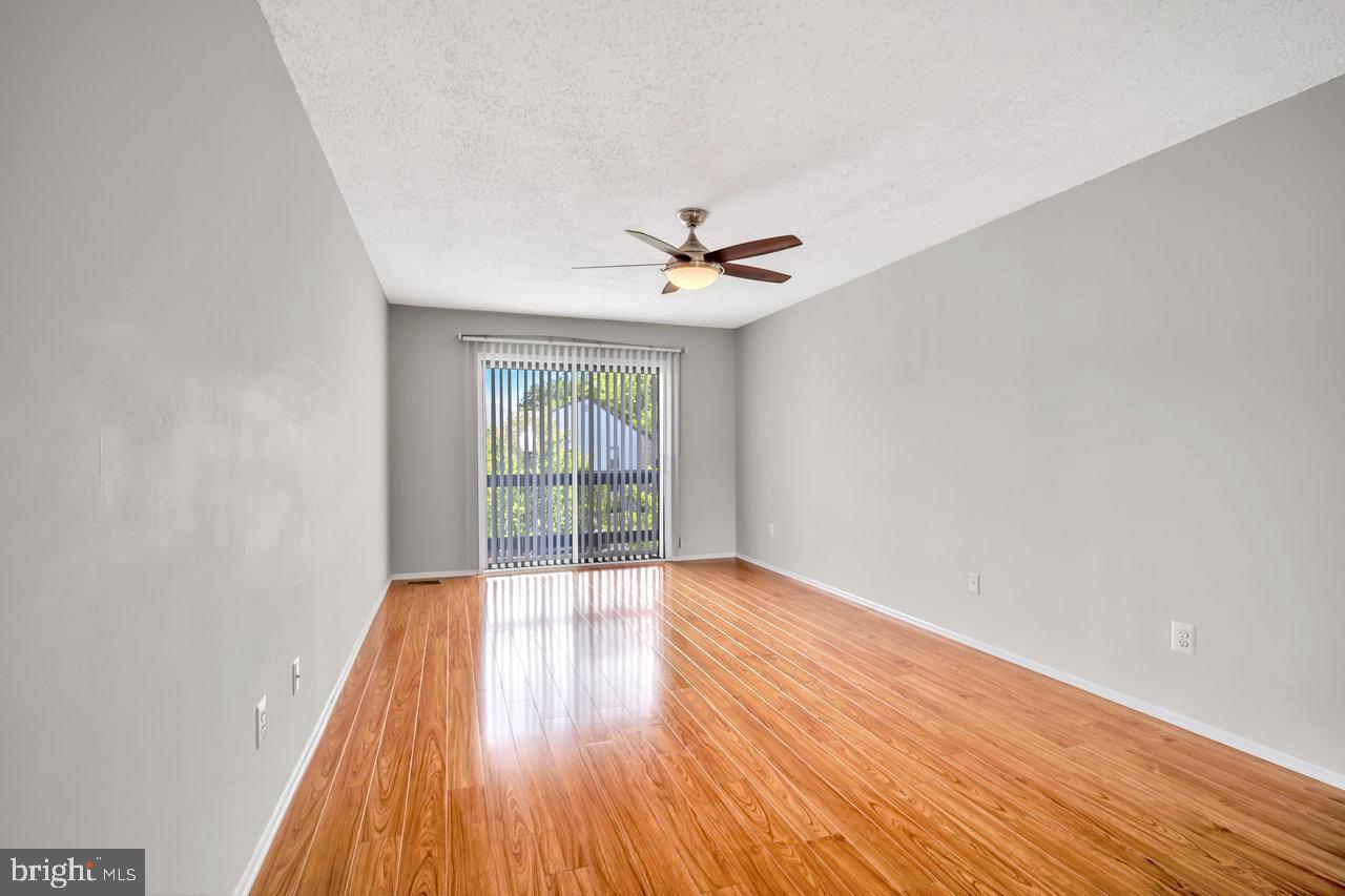 Monmouth Junction, New Jersey, 08852, United States, 2 Bedrooms Bedrooms, ,3 BathroomsBathrooms,Residential,For Sale,1955915