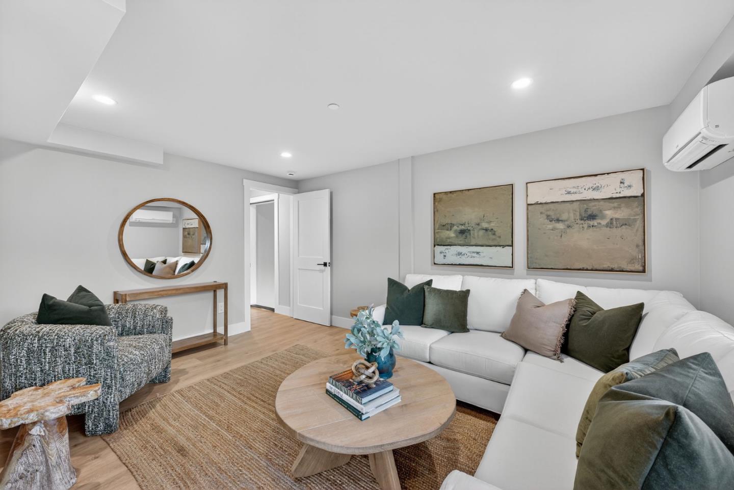 Boulder Creek, California, 95006, United States, 5 Bedrooms Bedrooms, ,4 BathroomsBathrooms,Residential,For Sale,1991450