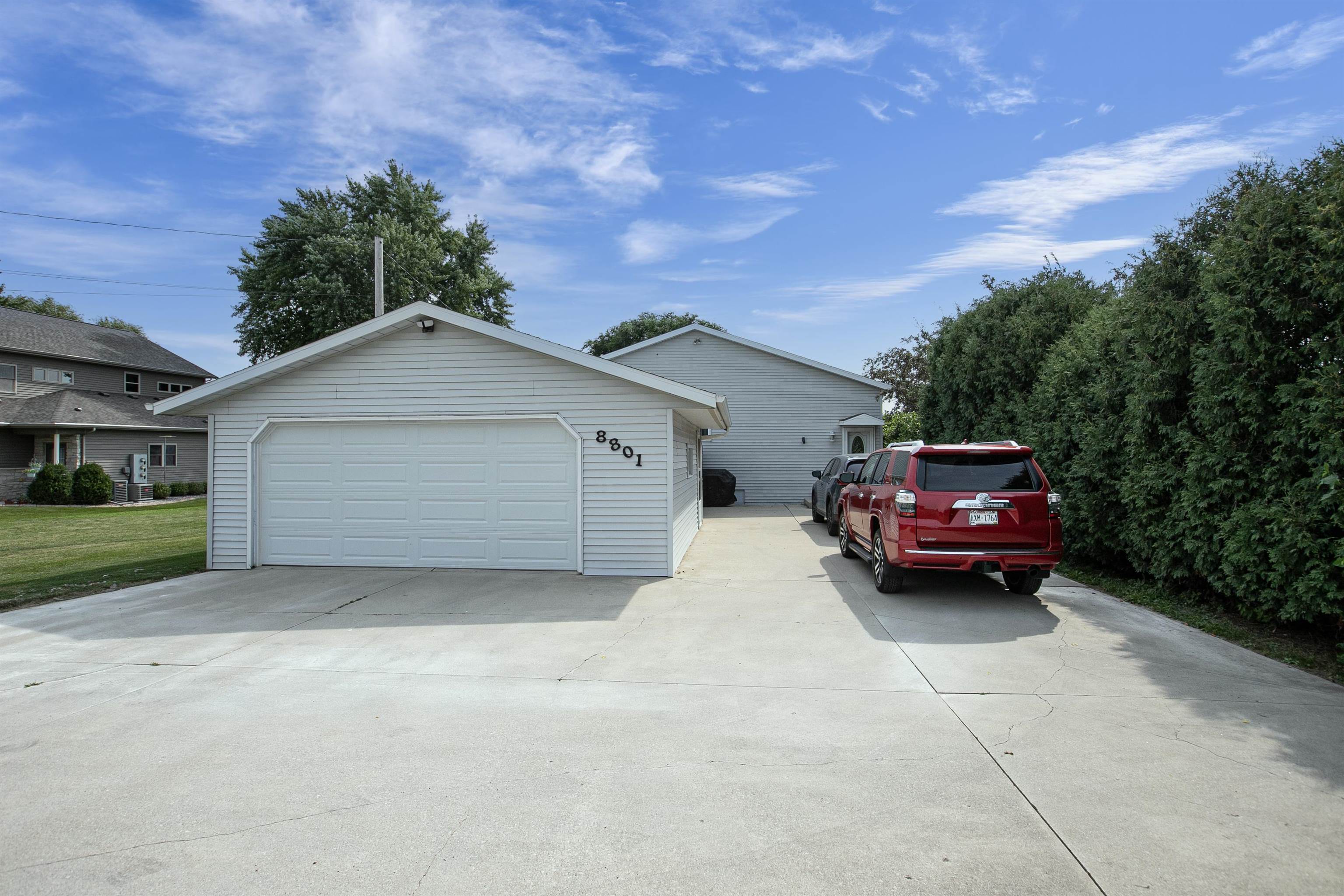 Van Dyne, Wisconsin, 54979, United States, 4 Bedrooms Bedrooms, ,3 BathroomsBathrooms,Residential,For Sale,1979444
