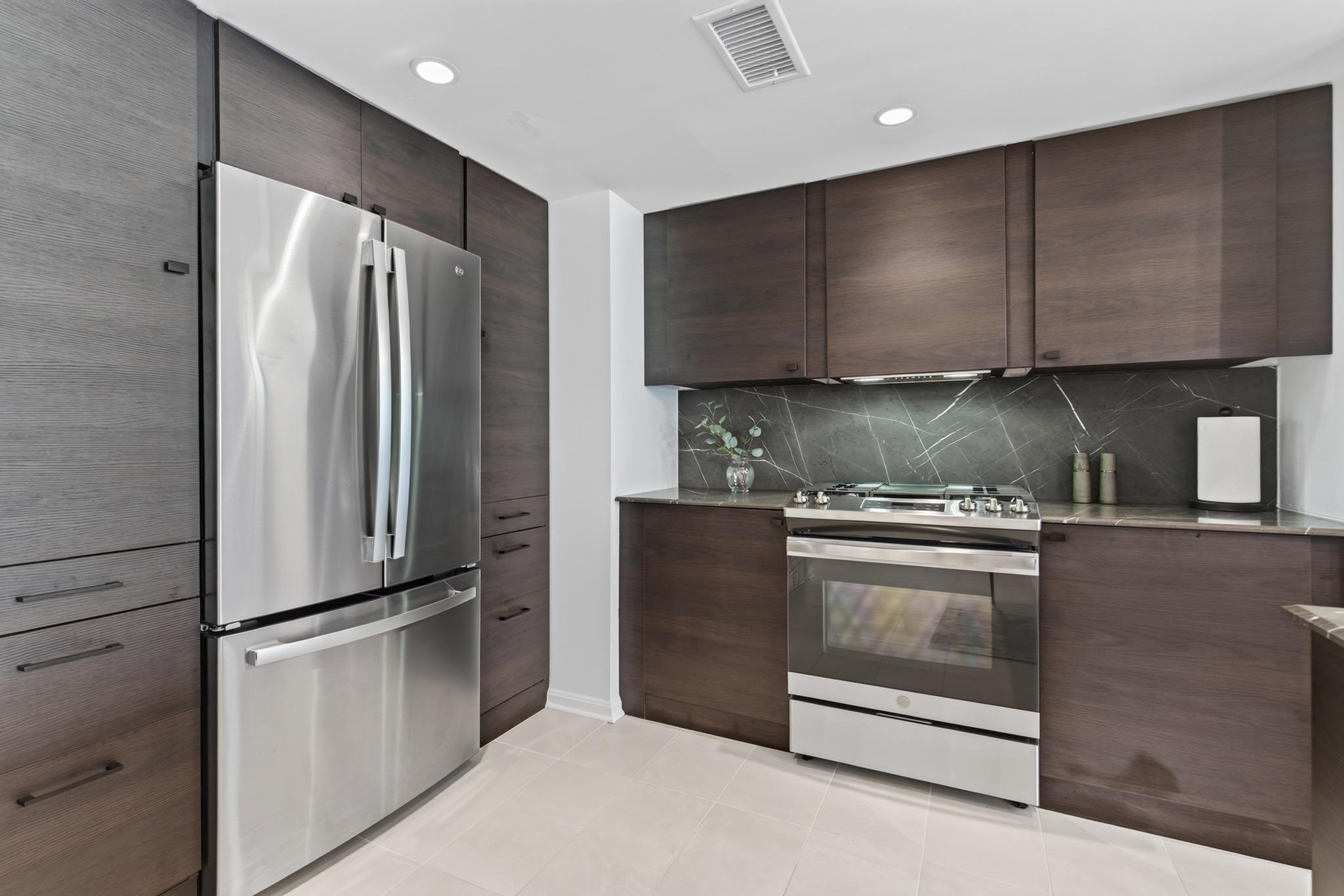  2220 Fairfax Drive, Arlington, VA, 22201 - 物件實景