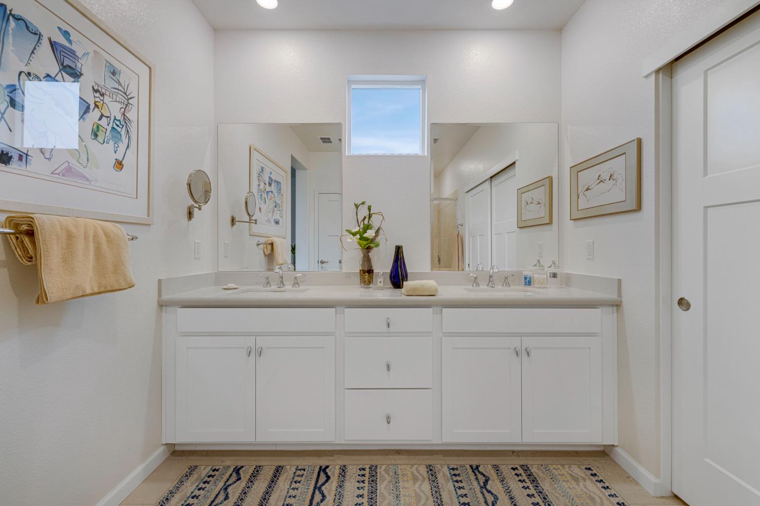 El Dorado Hills, California, 95762, United States, 2 Bedrooms Bedrooms, ,2 BathroomsBathrooms,Residential,For Sale,1950848