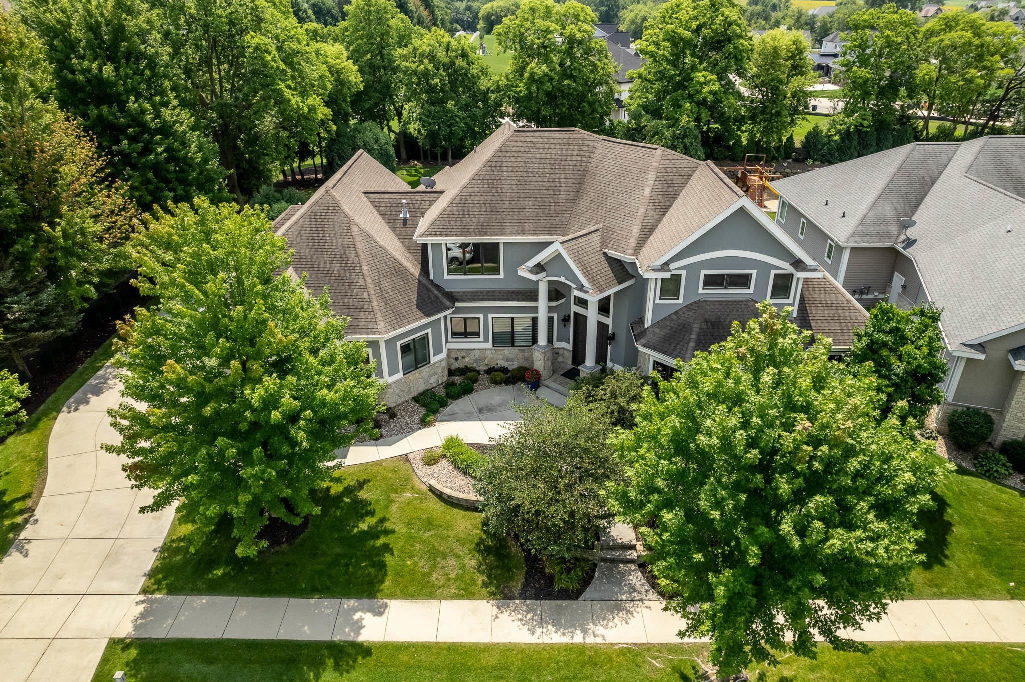 Waunakee, Wisconsin, 53597, United States, 6 Bedrooms Bedrooms, ,5 BathroomsBathrooms,Residential,For Sale,1914113
