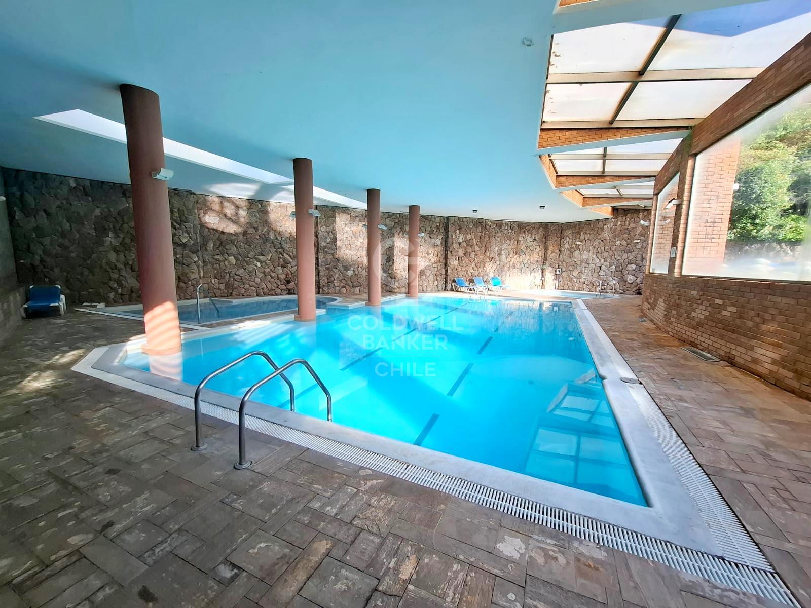 Vitacura, Chile, 5 Bedrooms Bedrooms, ,5 BathroomsBathrooms,Residential,For Sale,1691768