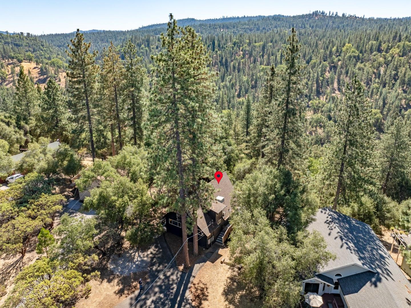 Groveland, California, 95321, United States, 2 Bedrooms Bedrooms, ,3 BathroomsBathrooms,Residential,For Sale,1962373