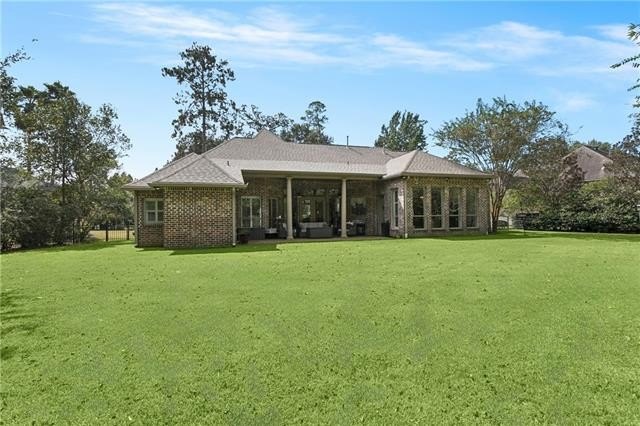 Madisonville, Louisiana, 70447, United States, 5 Bedrooms Bedrooms, ,4 BathroomsBathrooms,Residential,For Sale,1984460