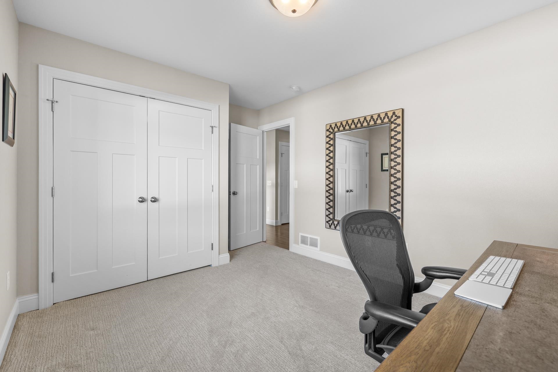 Minot, North Dakota, 58701, United States, 4 Bedrooms Bedrooms, ,3 BathroomsBathrooms,Residential,For Sale,1980886