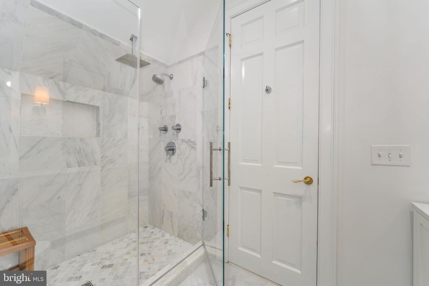 Queenstown, Maryland, 21658, United States, 5 Bedrooms Bedrooms, ,6 BathroomsBathrooms,Residential,For Sale,1940127