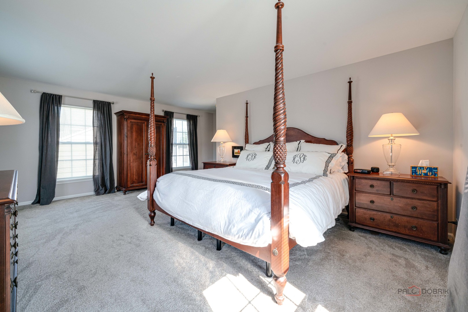 Wauconda, Illinois, 60084, United States, 4 Bedrooms Bedrooms, ,3 BathroomsBathrooms,Residential,For Sale,1951686