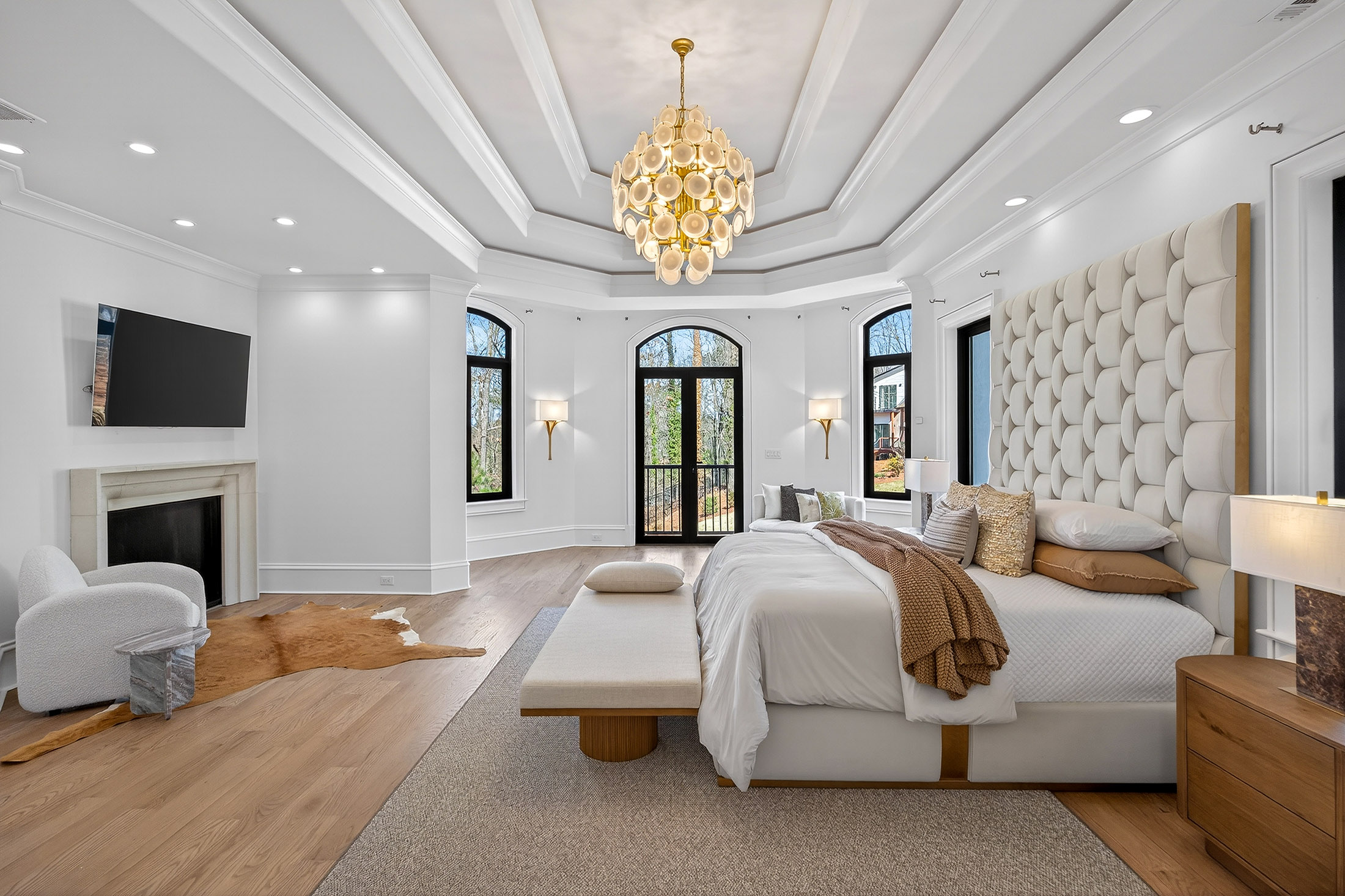  Exceptional Gated Estate with Resort-caliber Grounds - 物件實景