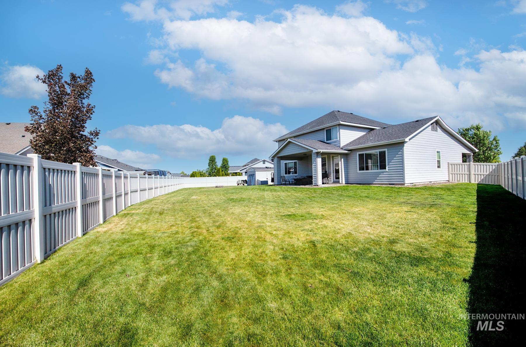Kuna, Idaho, 83634, United States, 5 Bedrooms Bedrooms, ,4 BathroomsBathrooms,Residential,For Sale,1848716