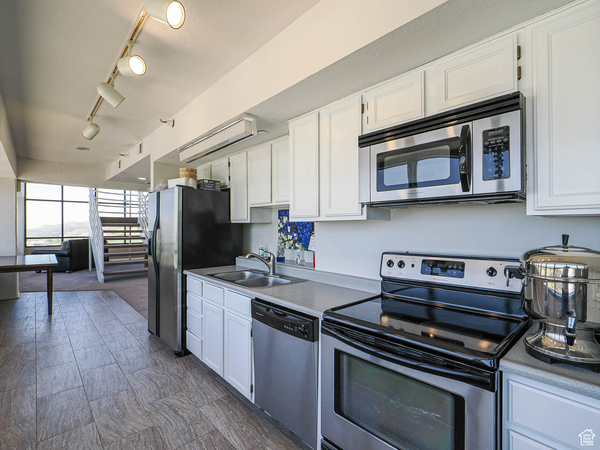 Salt Lake City, Utah, 84108, United States, 2 Bedrooms Bedrooms, ,1 BathroomBathrooms,Residential,For Sale,1805689