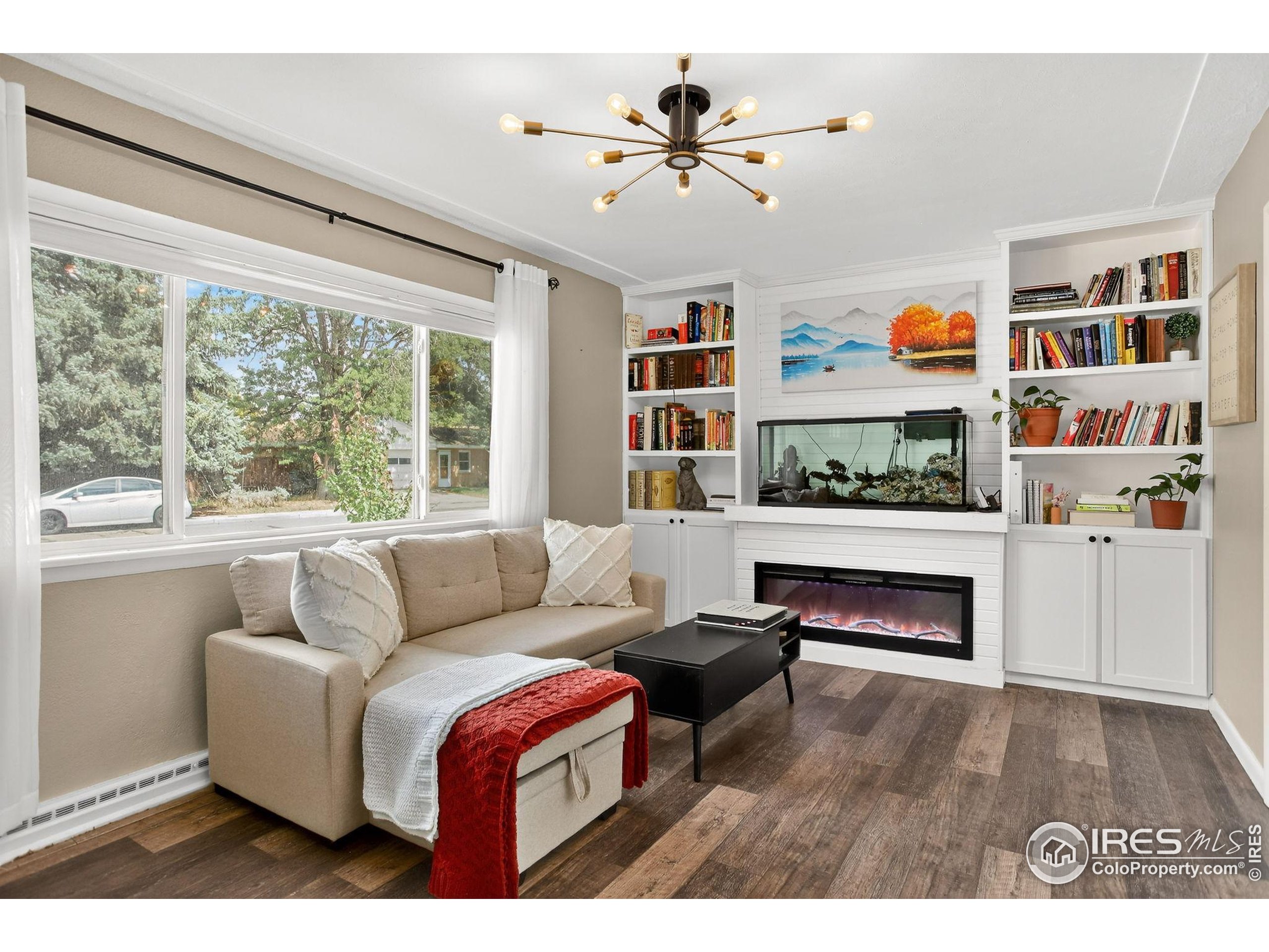 Longmont, Colorado, 80501, United States, 3 Bedrooms Bedrooms, ,1 BathroomBathrooms,Residential,For Sale,1948840