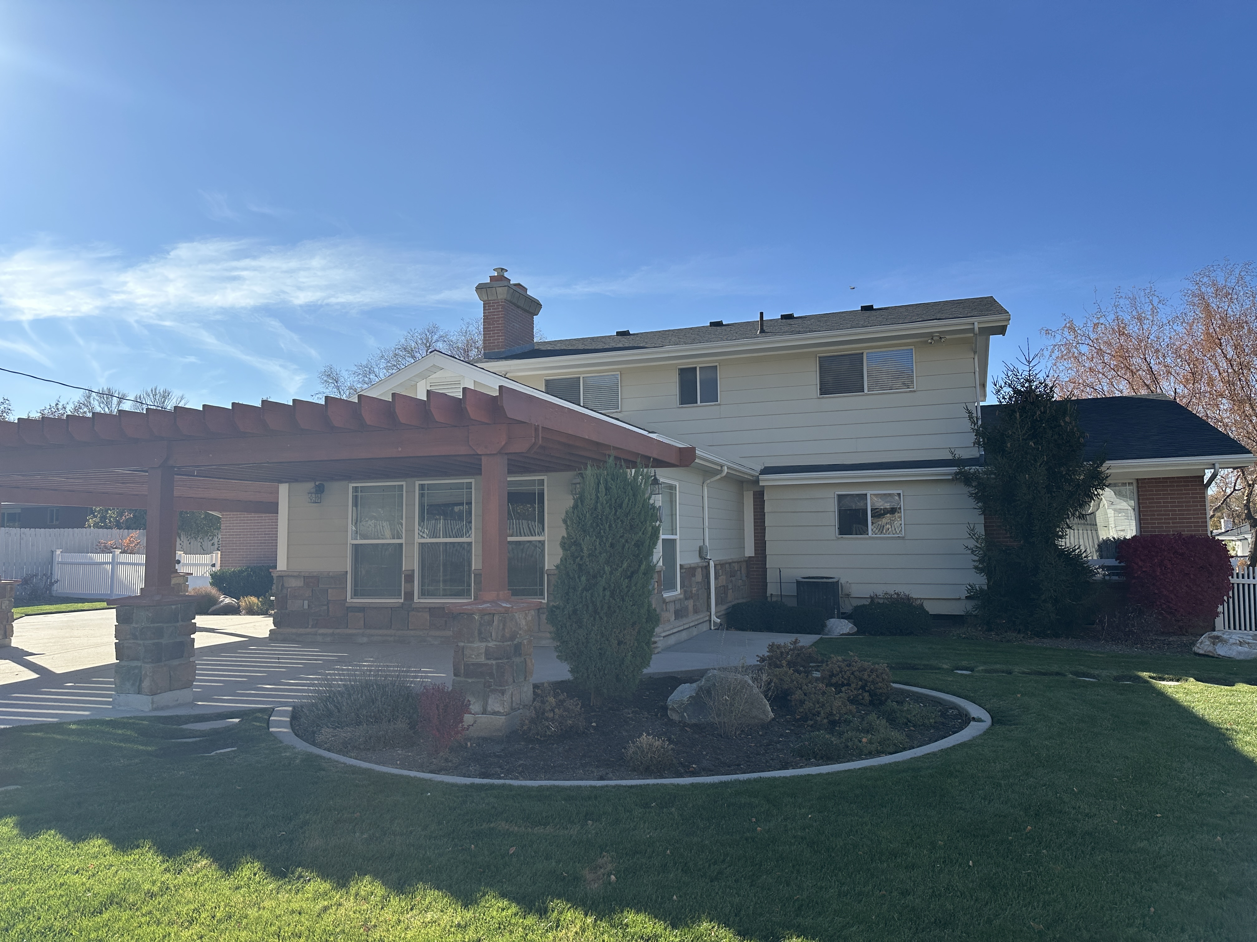 Brigham, Utah, 84302, United States, 5 Bedrooms Bedrooms, ,3 BathroomsBathrooms,Residential,For Sale,1998853