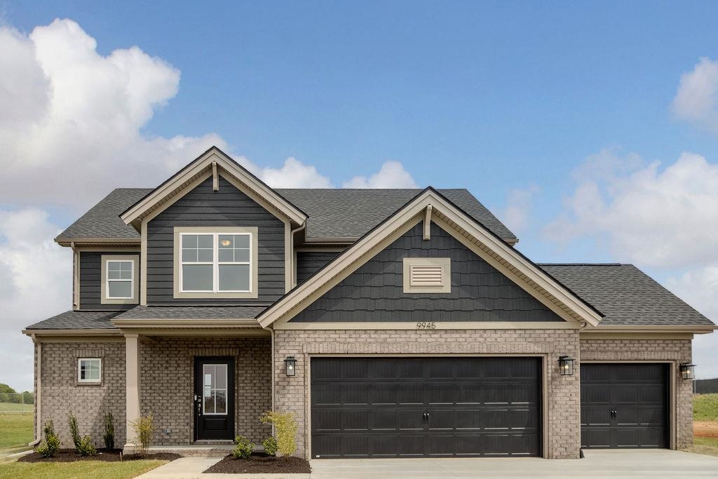 Bowling Green, Kentucky, 42104, United States, 4 Bedrooms Bedrooms, ,3 BathroomsBathrooms,Residential,For Sale,1913768