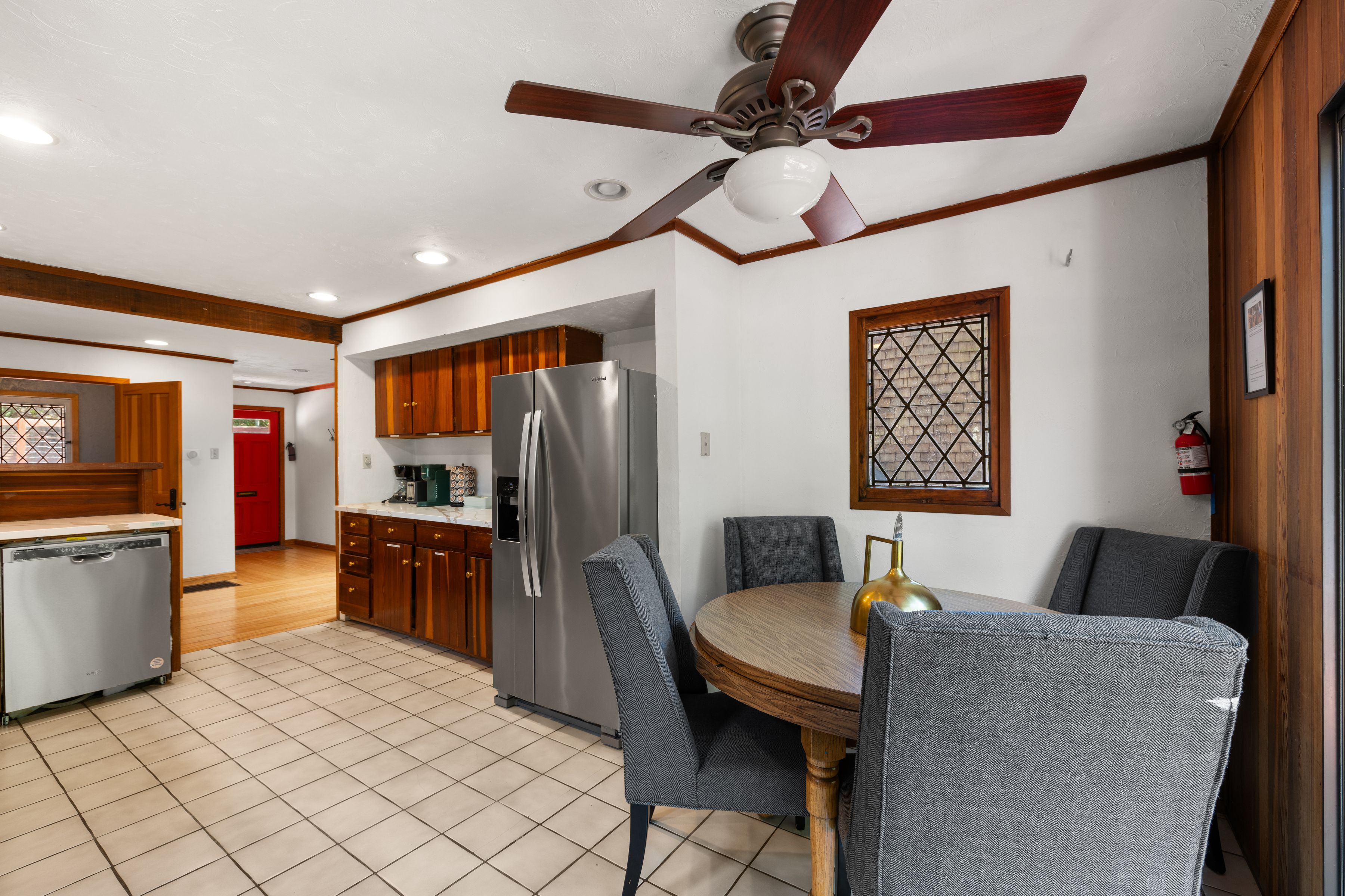  1595 Warm Springs Road - 物件實景