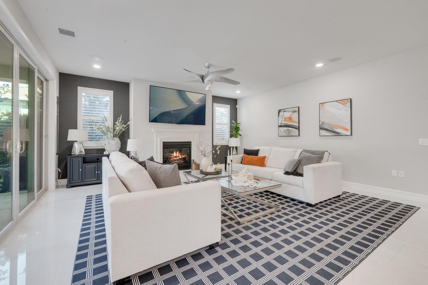 El Dorado Hills, California, 95762, United States, 3 Bedrooms Bedrooms, ,3 BathroomsBathrooms,Residential,For Sale,1987494