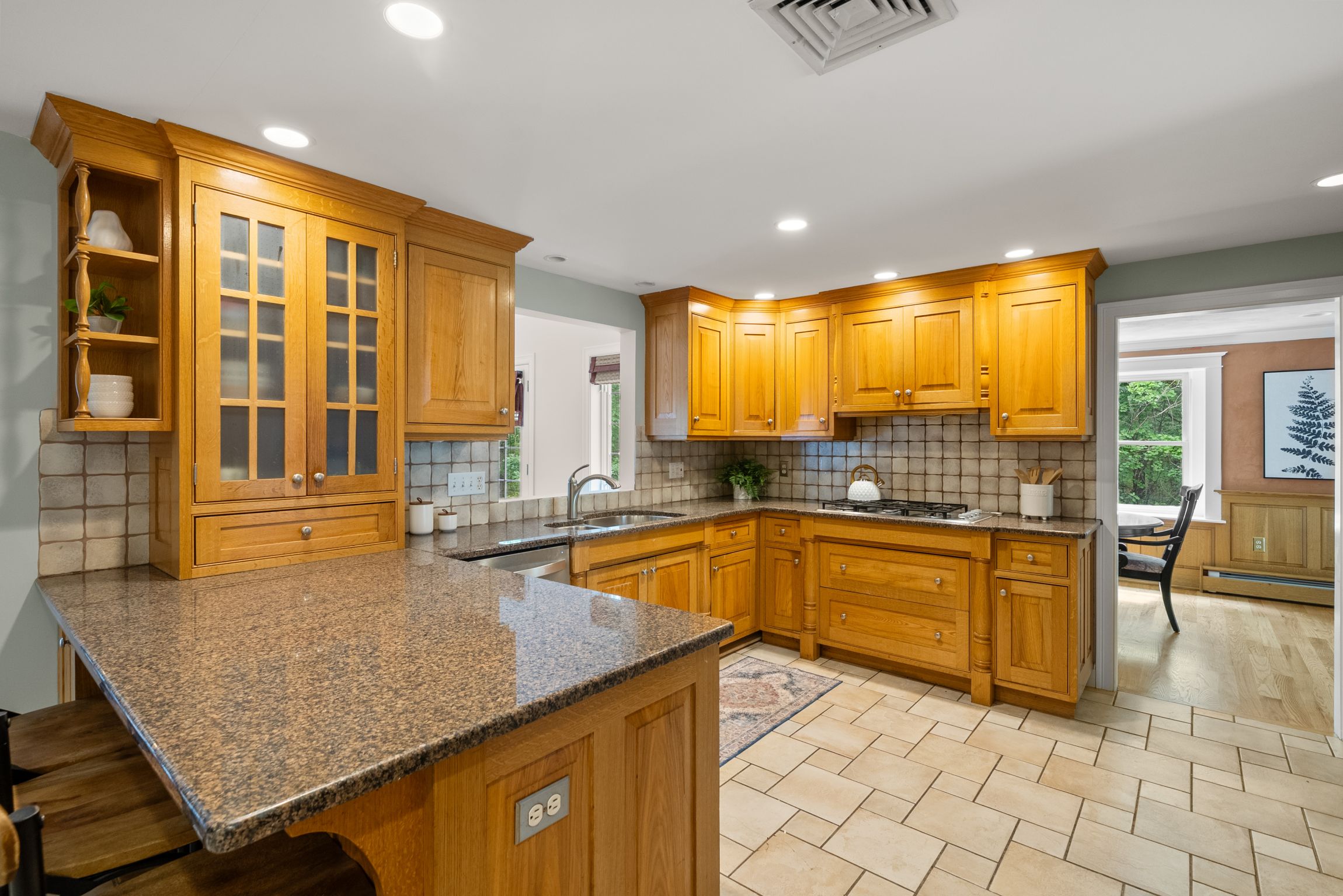 14 Harnden Road, Foxboro, MA, 02035 - 物件實景