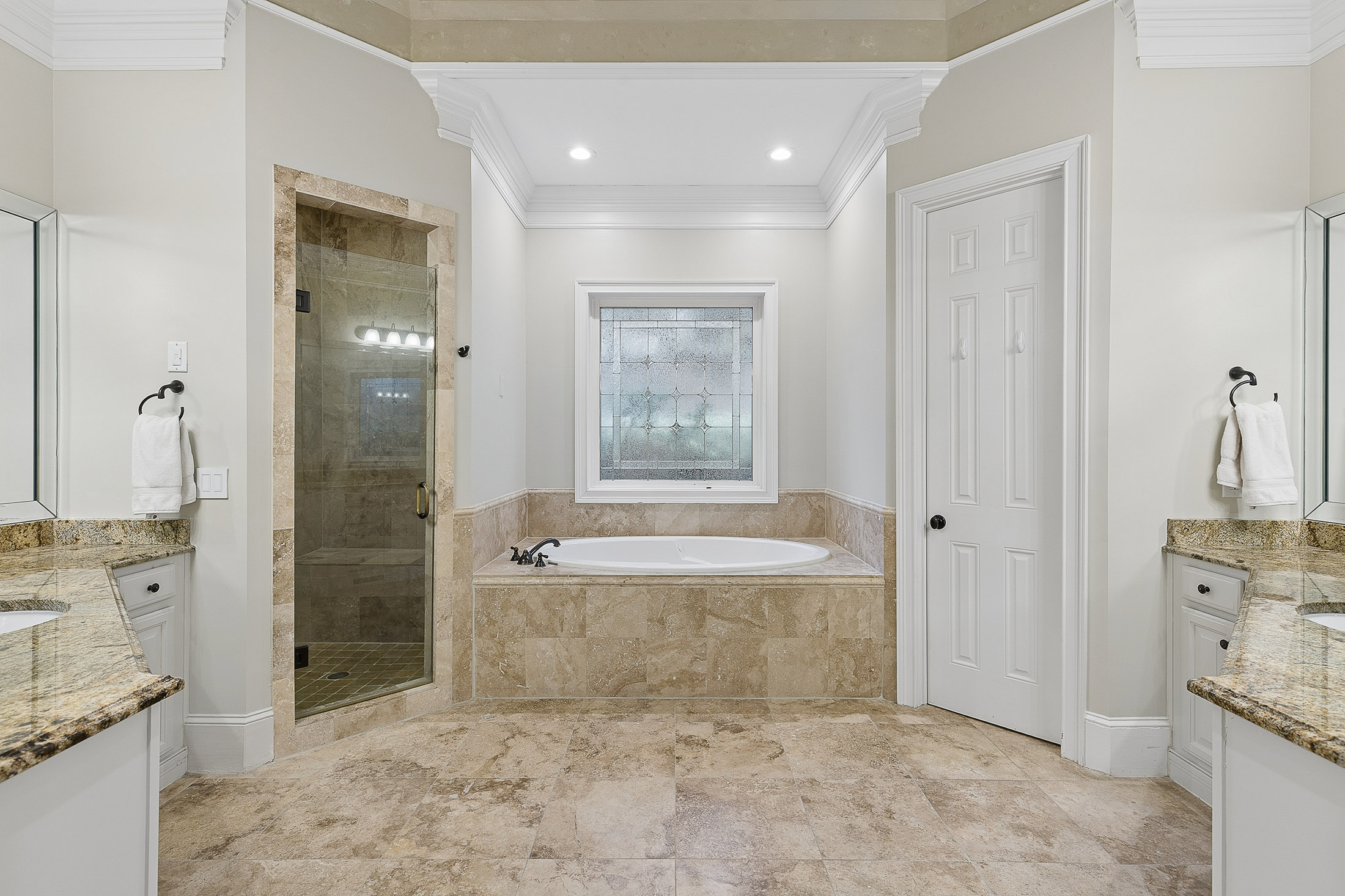  Exquisite Gated Brick and Stone Estate in Sought-after Chastain Park Area - 物件實景