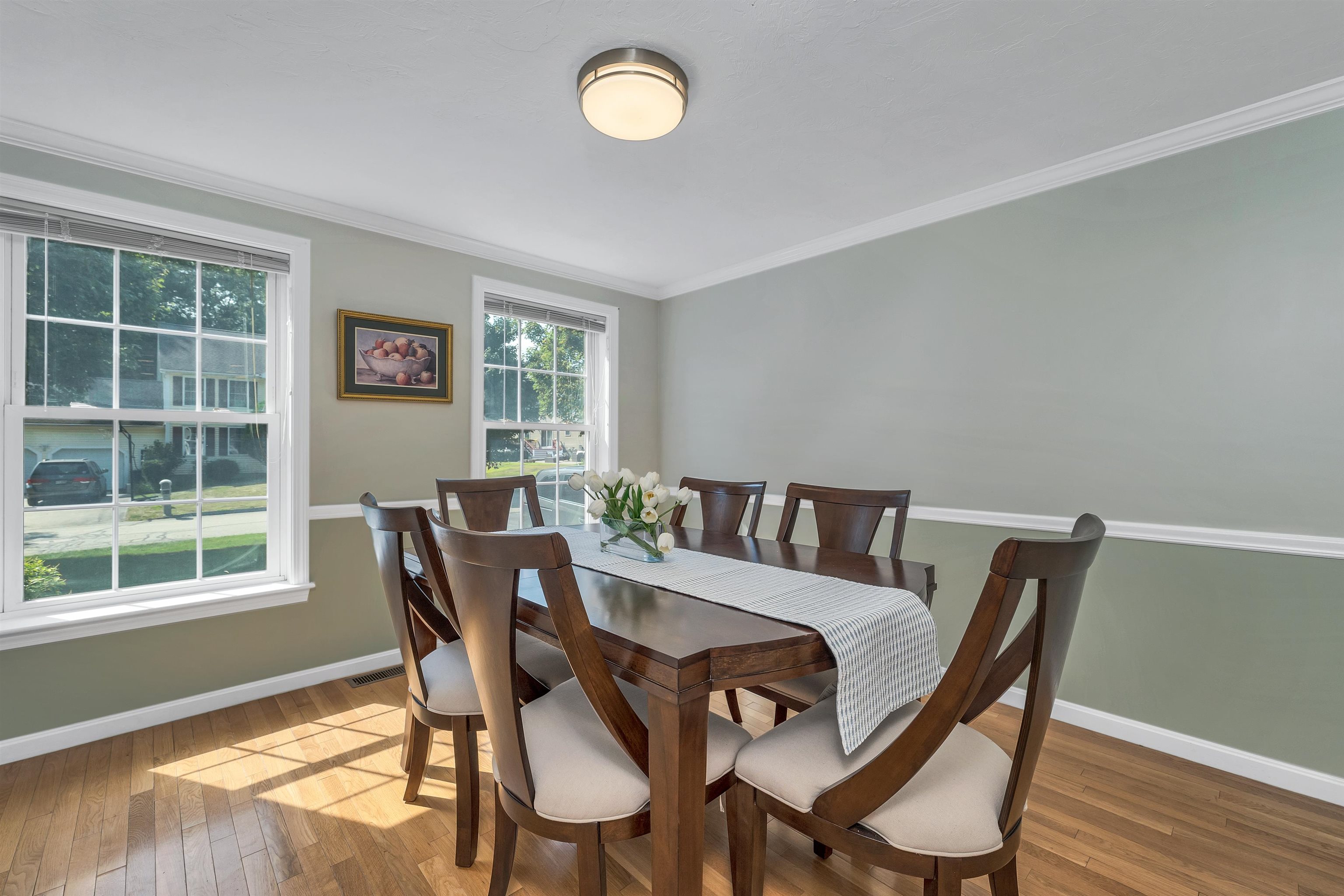 Nashua, New Hampshire, 03062, United States, 4 Bedrooms Bedrooms, ,2 BathroomsBathrooms,Residential,For Sale,1918532