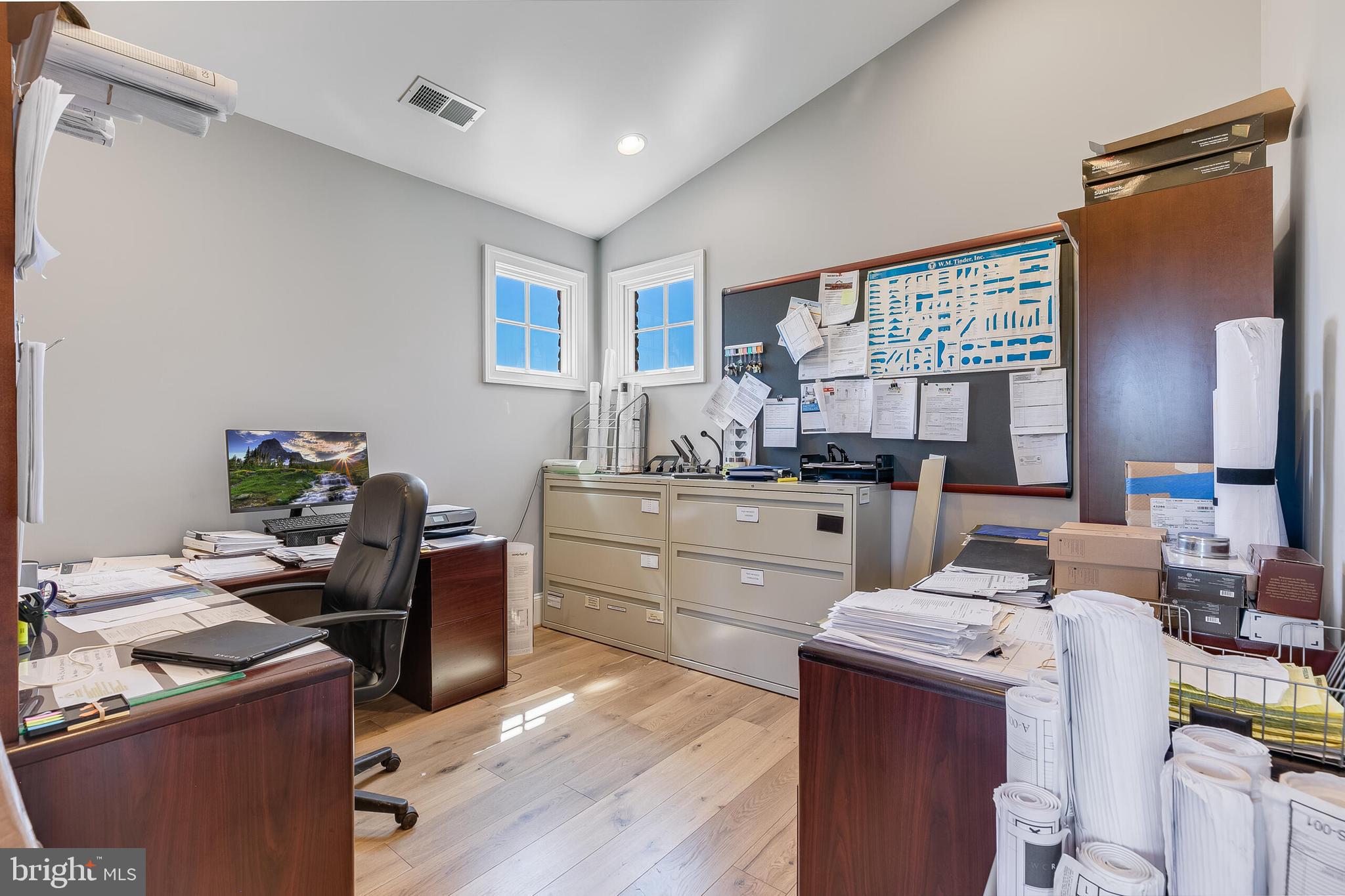 Leesburg, Virginia, 20175, United States, 5 Bedrooms Bedrooms, ,4 BathroomsBathrooms,Residential,For Sale,1776581