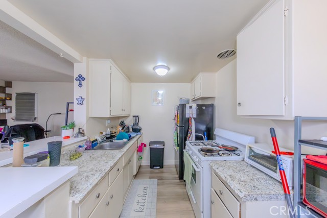 Anaheim, California, 92804, United States, ,Residential,For Sale,1978025