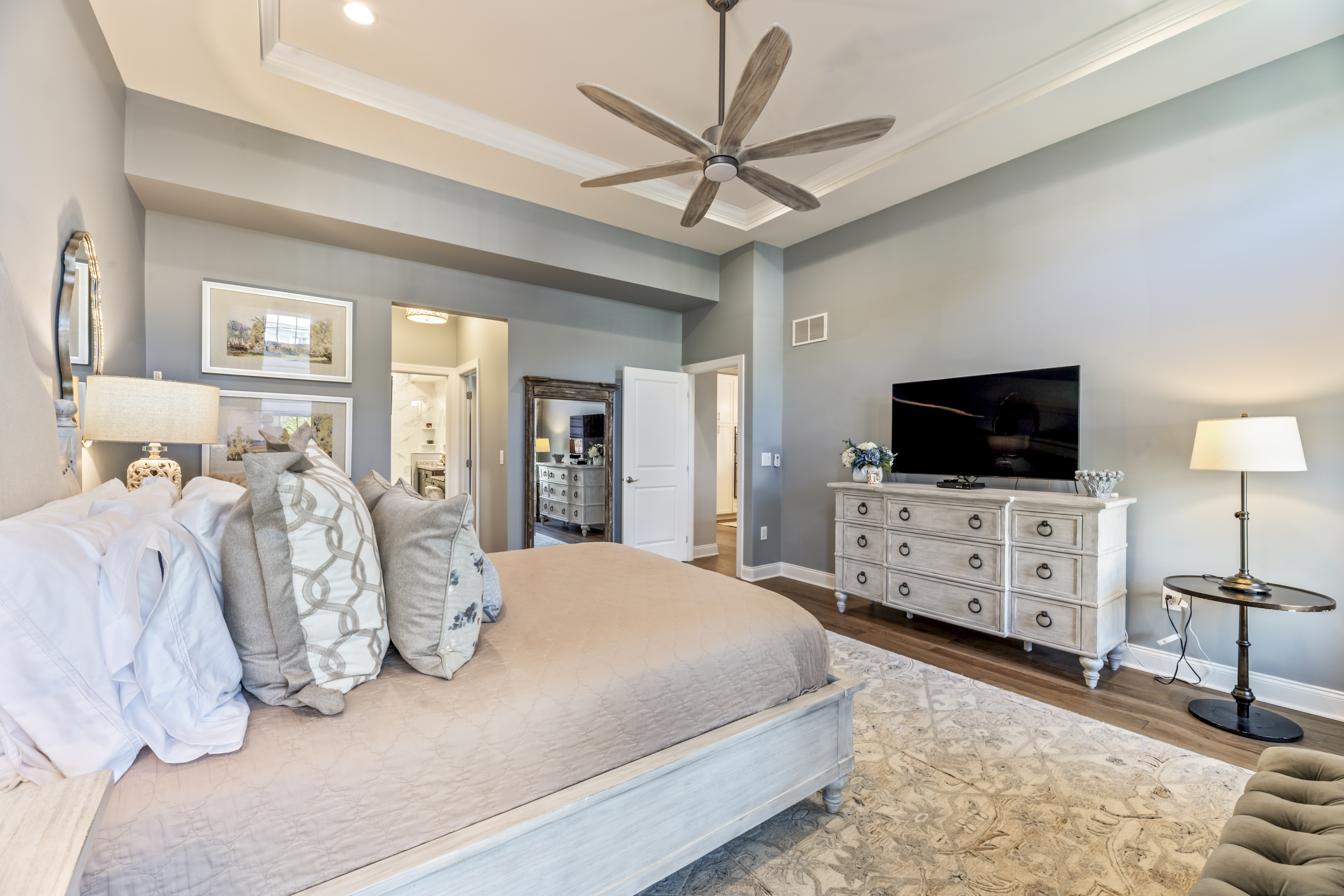 Holmdel, New Jersey, 07733, United States, 3 Bedrooms Bedrooms, ,4 BathroomsBathrooms,Residential,For Sale,1923321