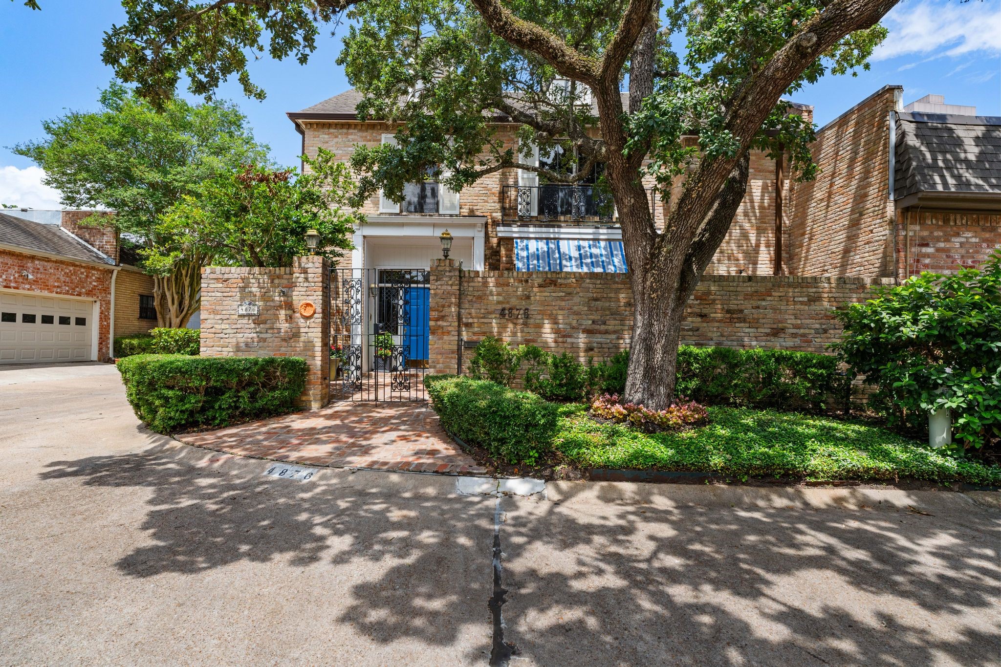  4876 Post Oak Timber Drive - 物件實景