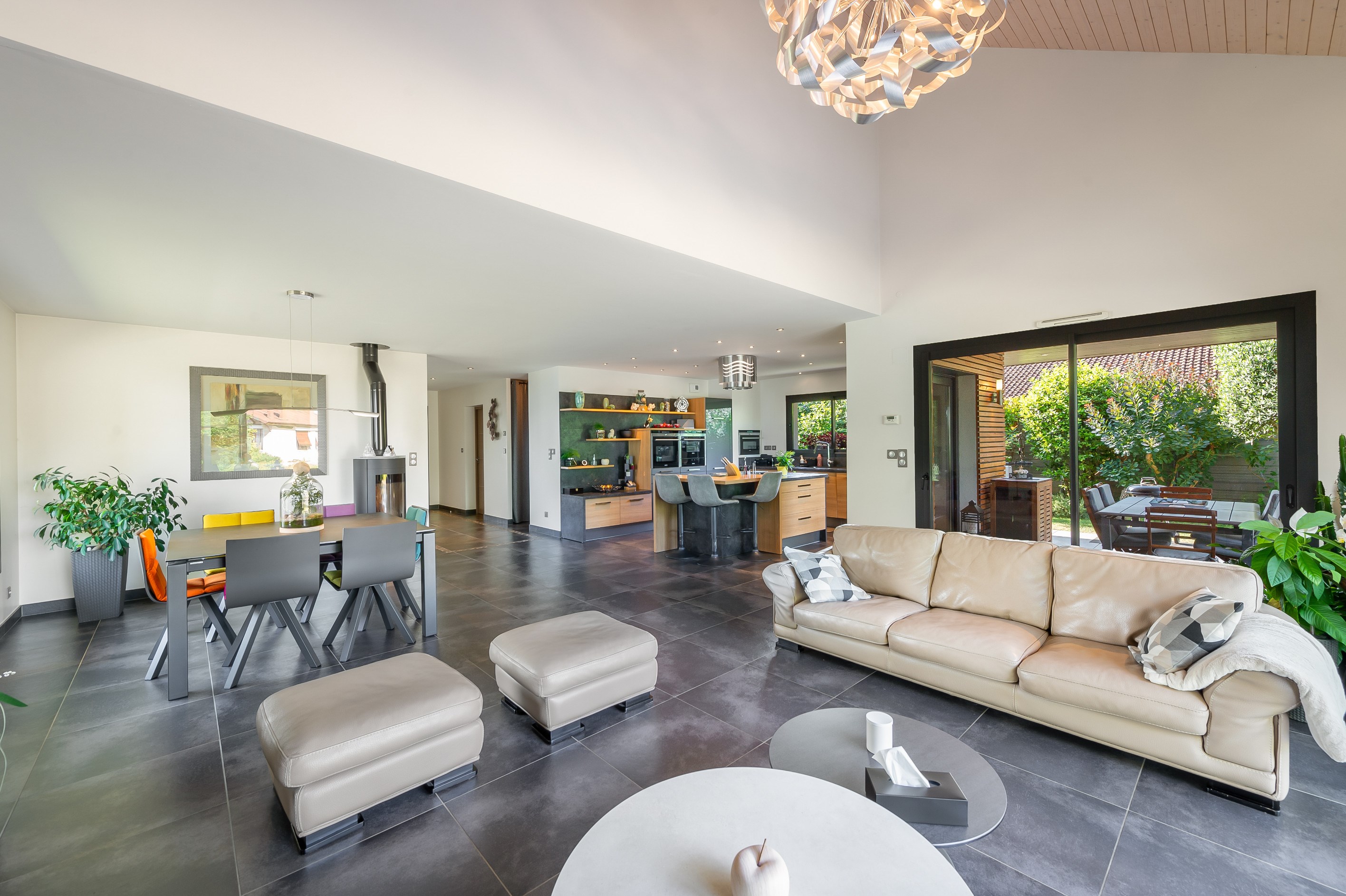  Near Evian, in Maxilly, a charming modern villa with 151 sq m of living space, … - 物件實景