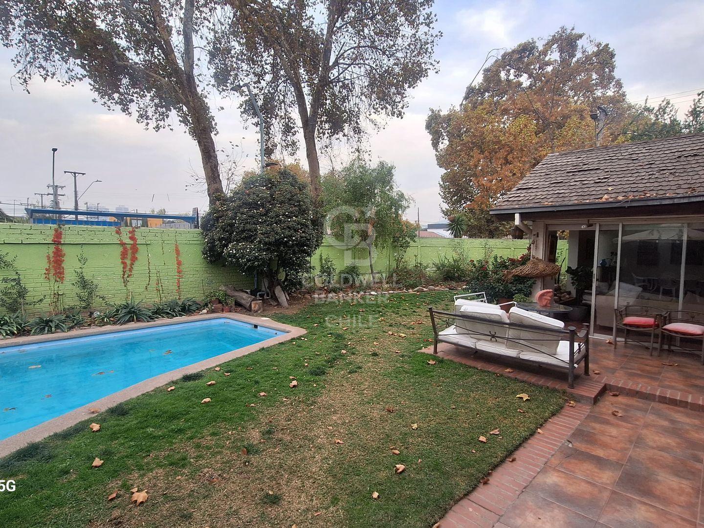 Las Condes, Chile, 5 Bedrooms Bedrooms, ,3 BathroomsBathrooms,Residential,For Sale,1821547