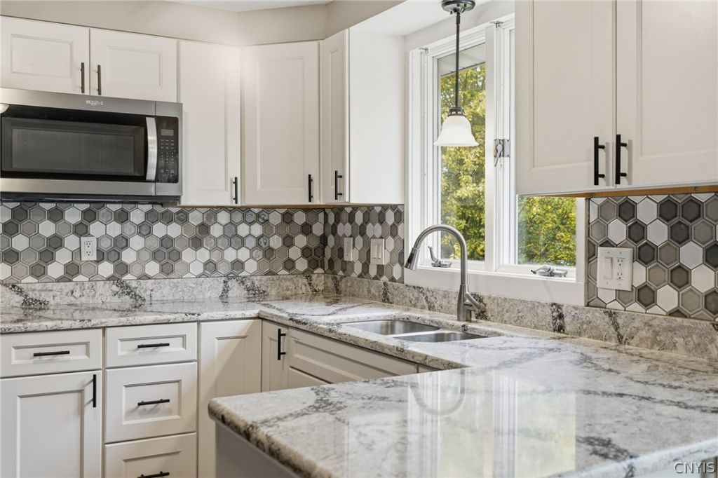 Pony Ln, Cicero, NY 13039 #1