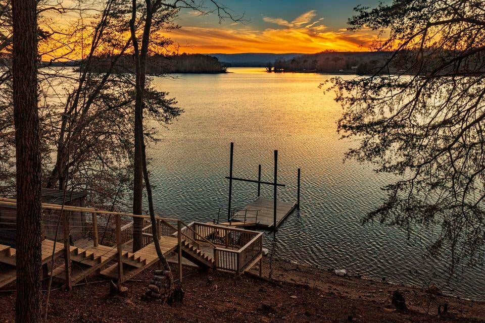 Spring City, Tennessee, 37381, United States, 1 Bedroom Bedrooms, ,2 BathroomsBathrooms,Residential,For Sale,1826365
