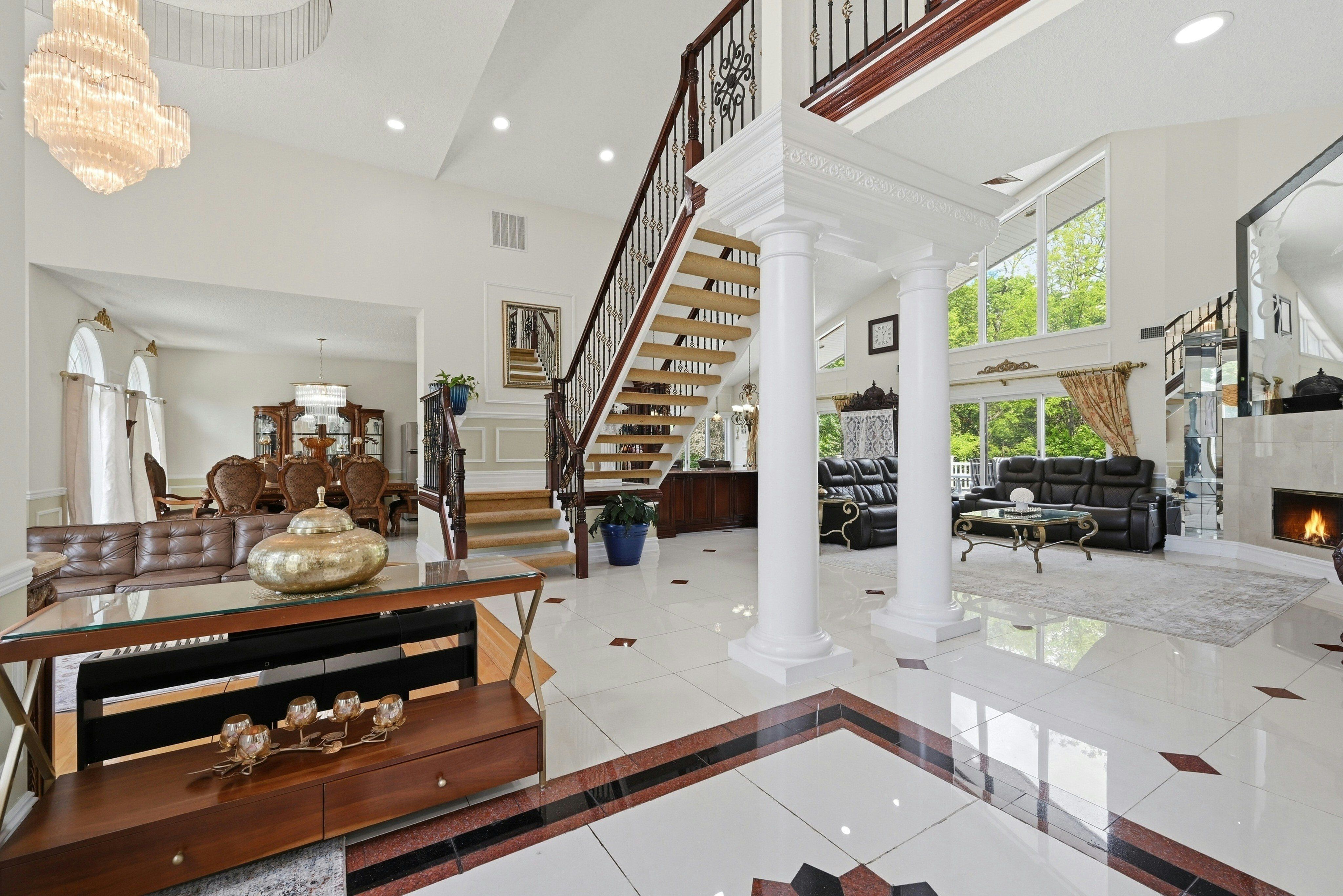  12 Phillips Lane, Lake Grove, NY, 11755 - 物件實景