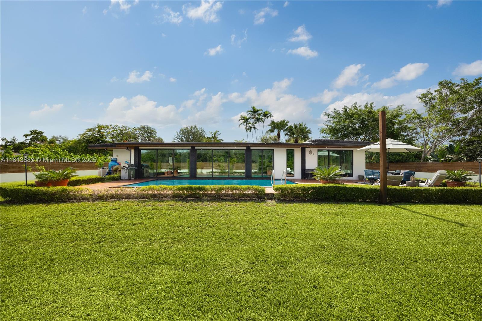 Miami, Florida, 33176, United States, 4 Bedrooms Bedrooms, ,3 BathroomsBathrooms,Residential,For Sale,1849943