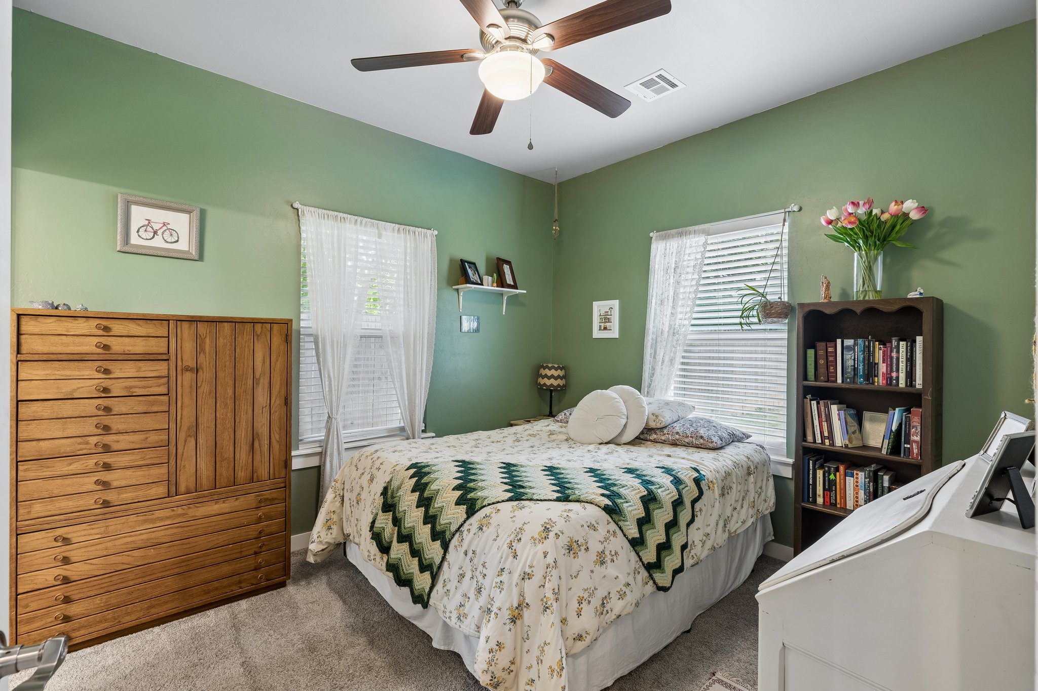  720 Northeast 30th Street, Oklahoma City, OK 73105 - 物件實景