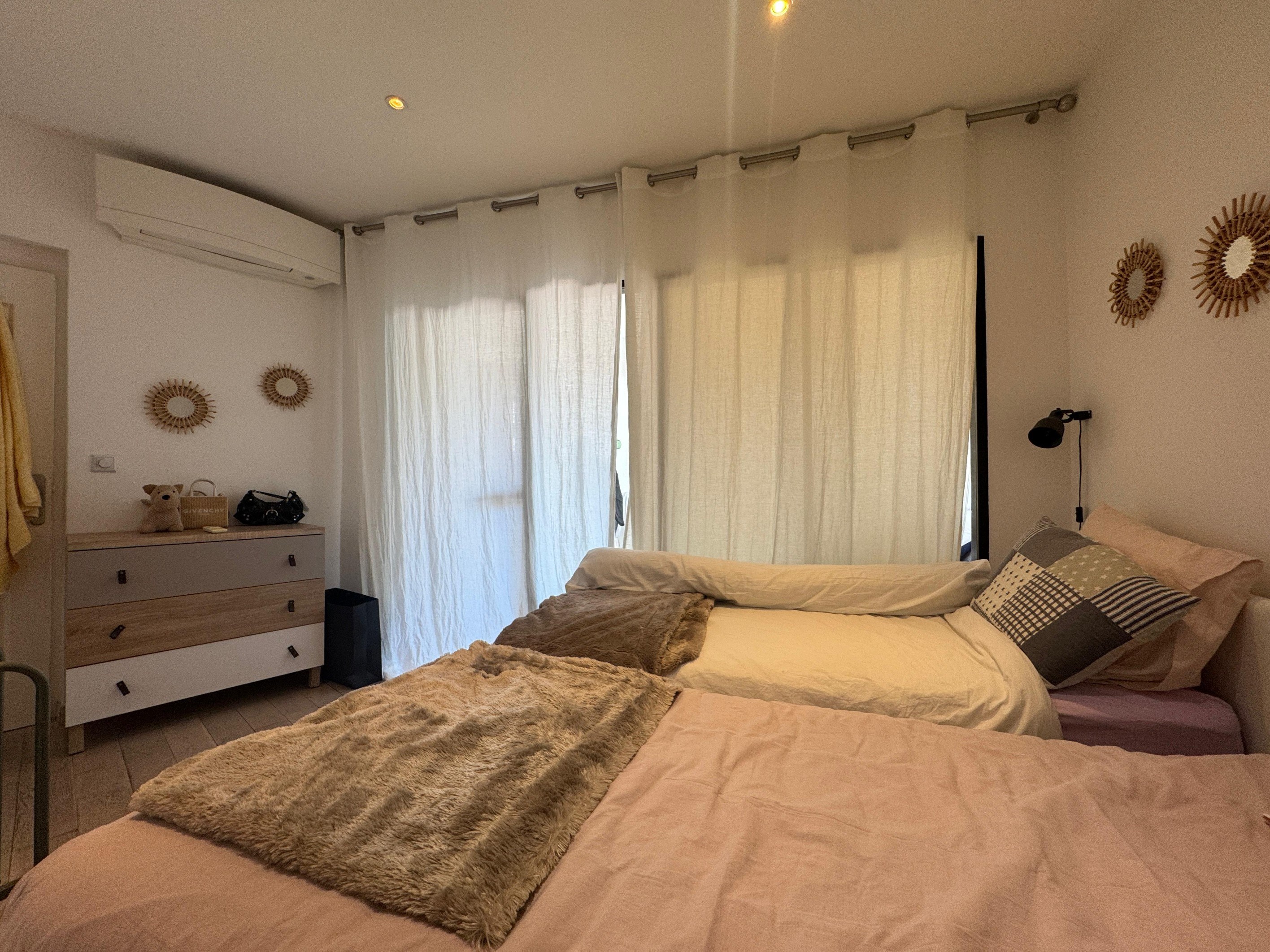  Bright 65 m² apartment with terrace for sale in Cannes, close to the seafront - 物件實景