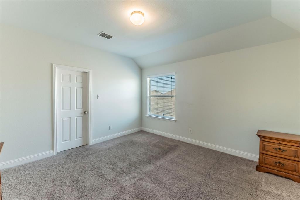 Fort Worth, Texas, 76179, United States, 4 Bedrooms Bedrooms, ,4 BathroomsBathrooms,Residential,For Sale,1978129