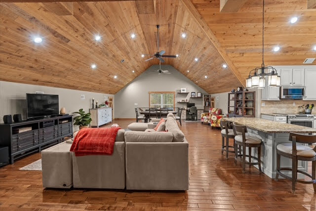 Winston, Georgia, 30187, United States, 10 Bedrooms Bedrooms, ,9 BathroomsBathrooms,Residential,For Sale,1996500