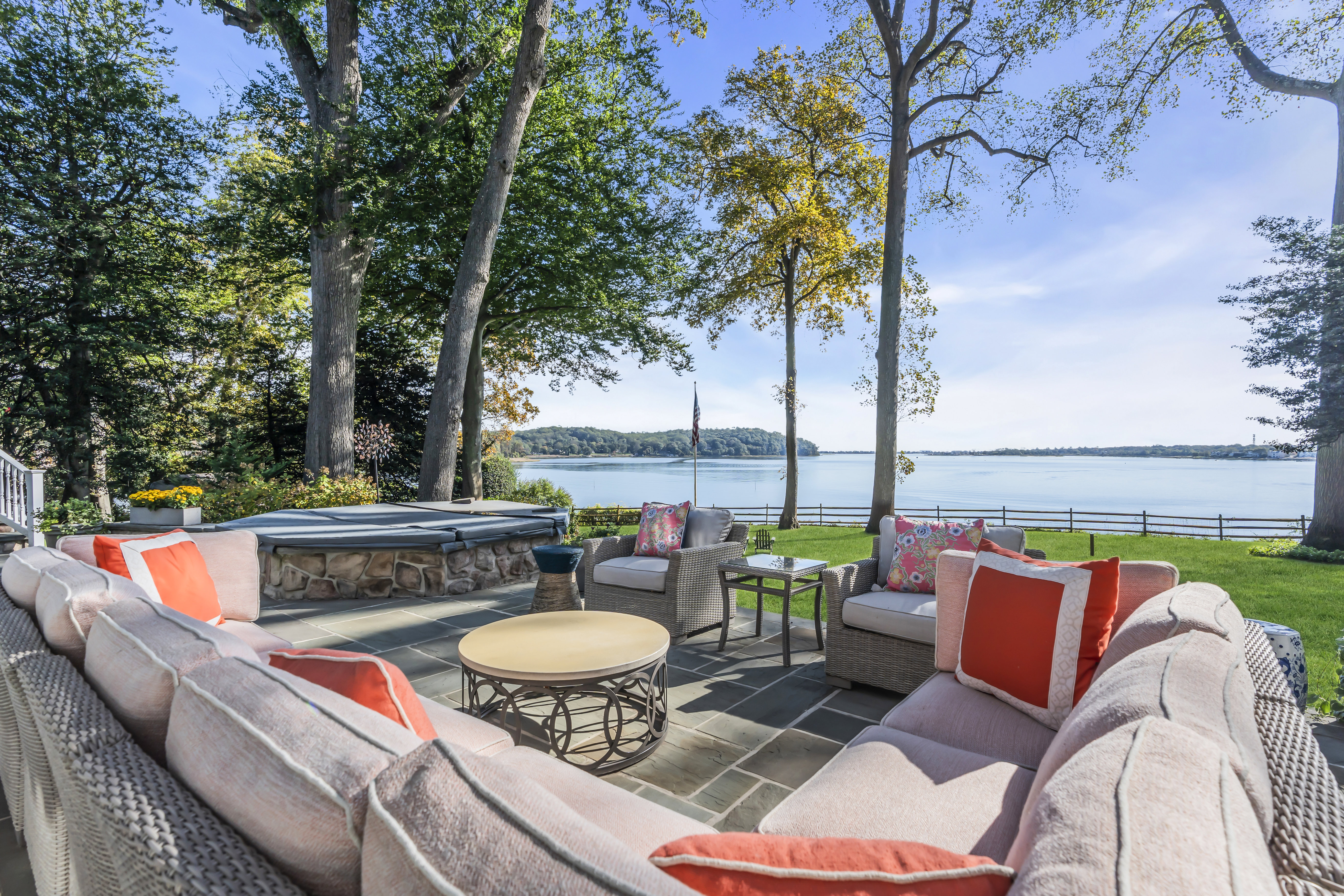  Waterfront Oasis - 物件實景